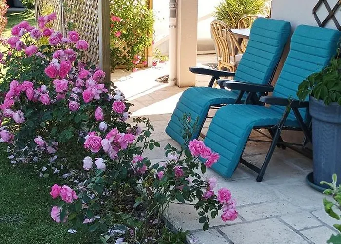 Des Taravelles Holiday home